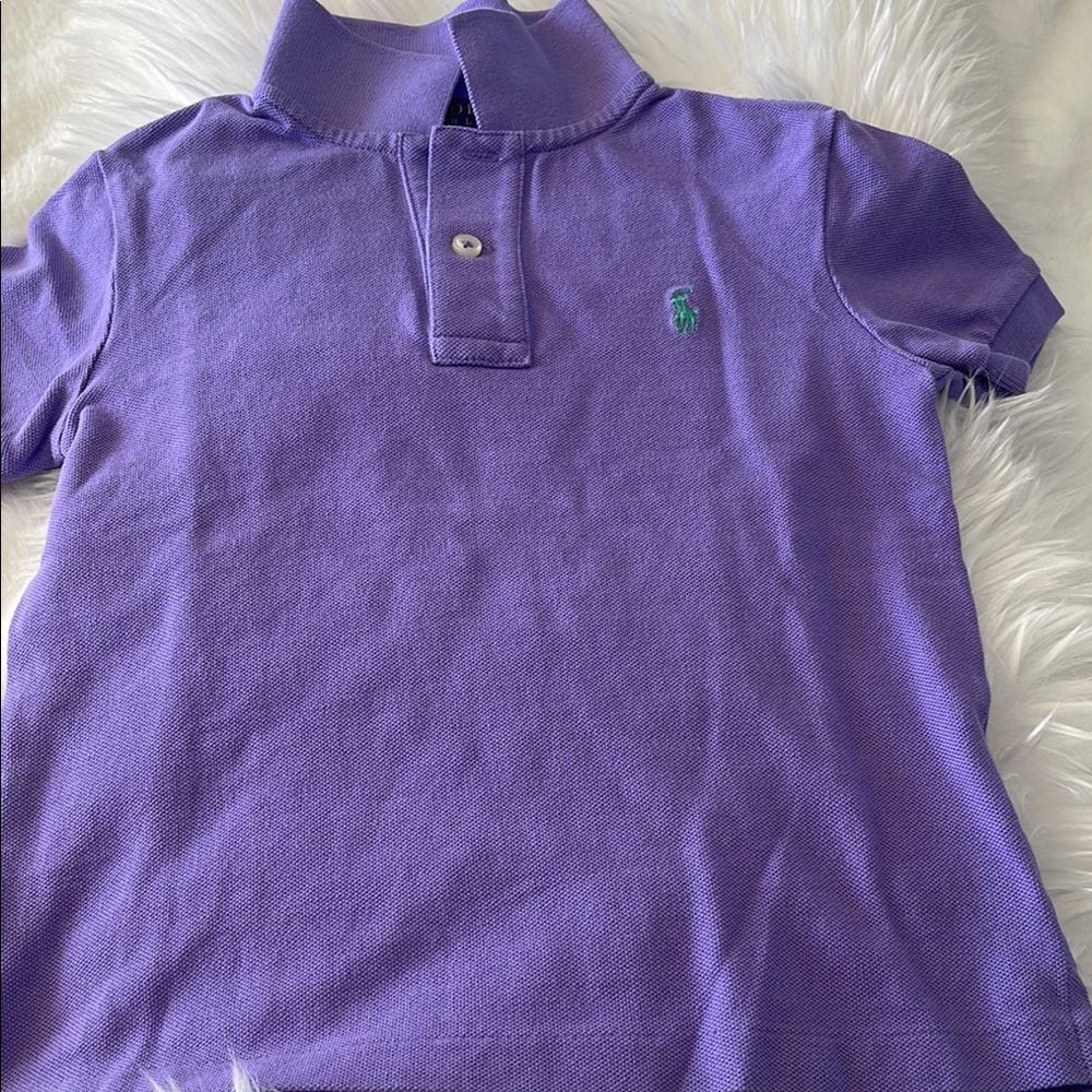 Purple Short Sleeve Tee with Classic Design and Soft Fabric